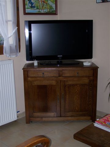 meuble TV d'angle sur mesure en chêne